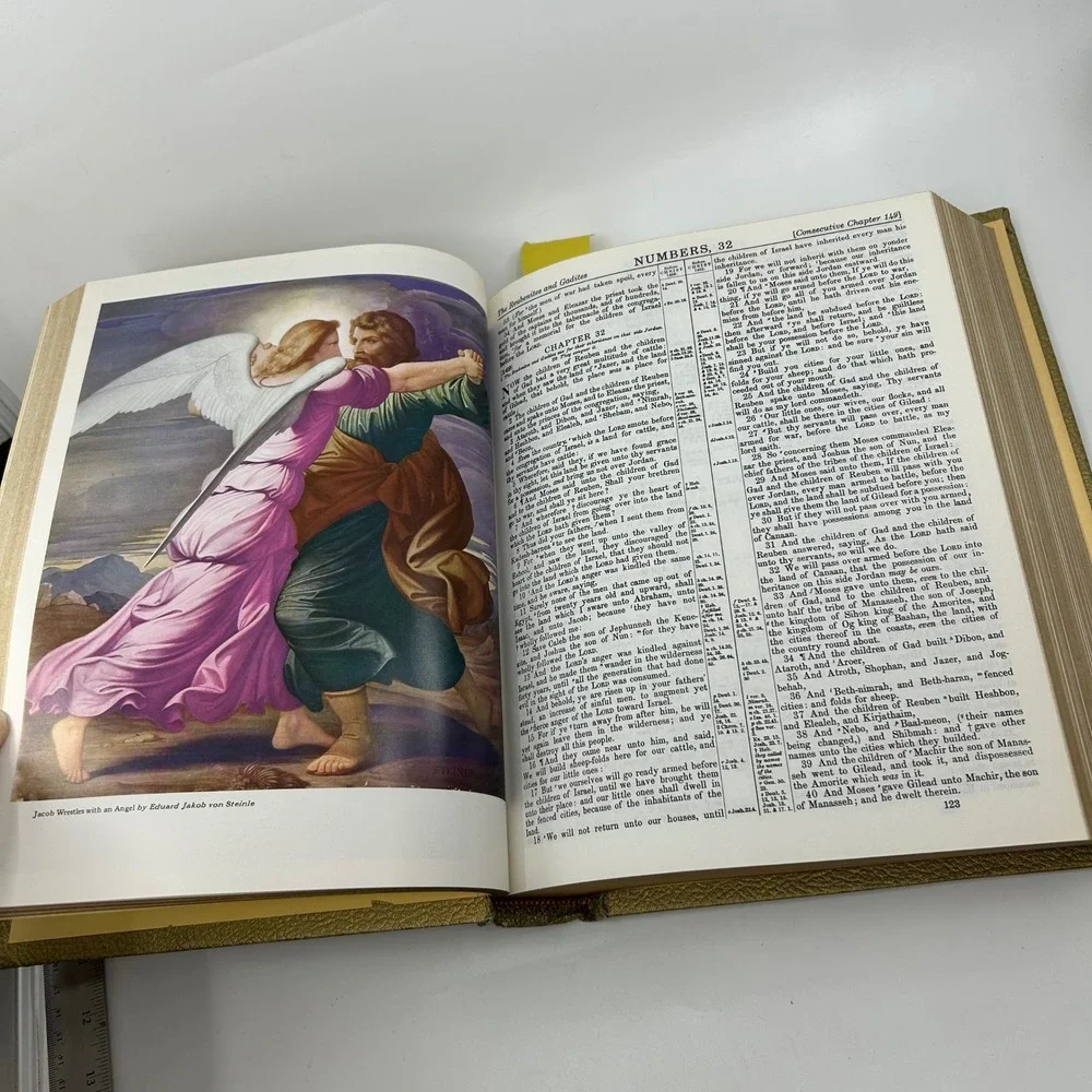 Vintage Holy Bible KJV Family Bible Large Illustrated 1971 Heirloom Bible